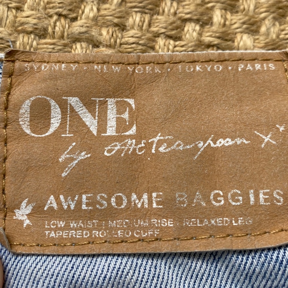 One Teaspoon distressed boyfriend jeans - Picture 4 of 5